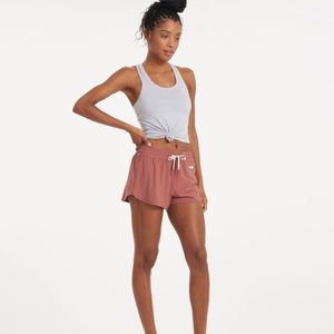 Vuori Lux performance tank